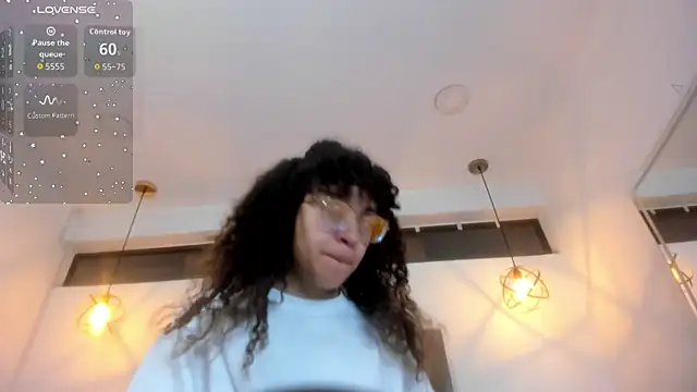 Hanna Cornee  online show from 12, 2, 2026