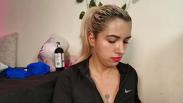 Barbiie 98 online show from 3, 5, 2026