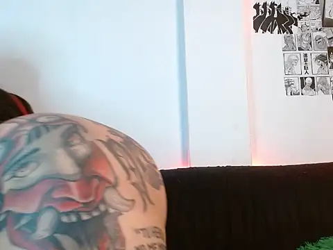 Snapshot of Chloe_paytone chatting on 13, 11, 2025 Chloe paytone online show from 13, 11, 2025