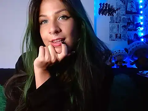 Snapshot of Chloe_paytone chatting on 6, 3, 2026 Chloe paytone online show from 6, 3, 2026