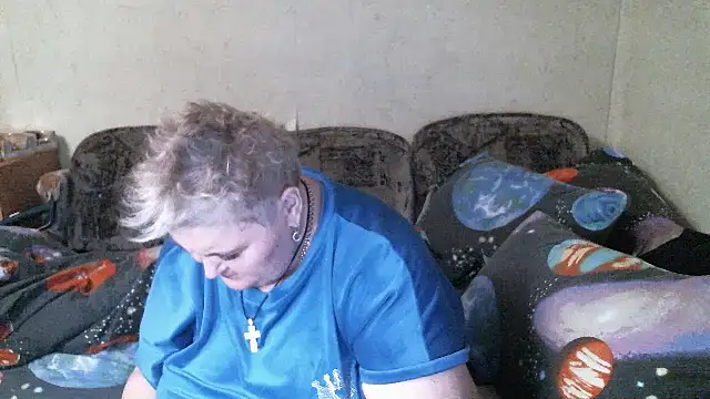 Snapshot of Lana555 chatting on 10, 4, 2026 Lana555 online show from 10, 4, 2026