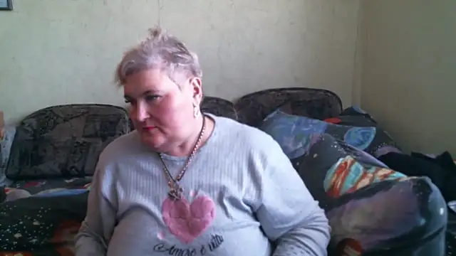 Snapshot of Lana555 chatting on 15, 4, 2026 Lana555 online show from 15, 4, 2026