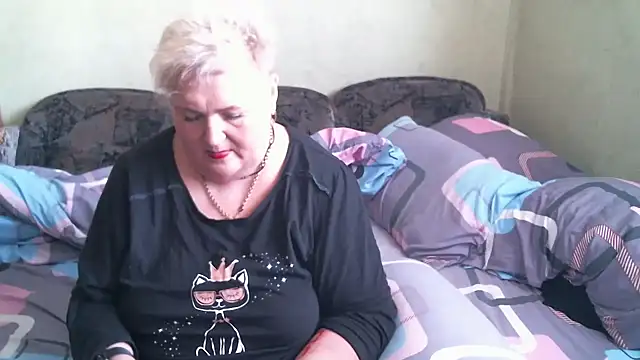 Snapshot of Lana555 chatting on 19, 5, 2026 Lana555 online show from 19, 5, 2026