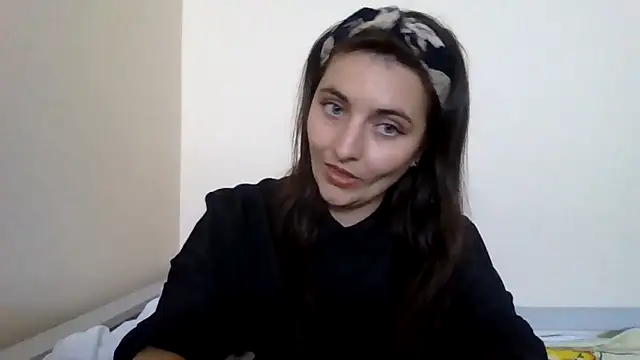 Snapshot of DInaraXRose chatting on 26, 9, 2025 DInaraXRose online show from 26, 9, 2025