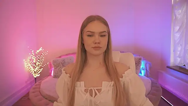 CelesteNoir online show from 9, 2, 2026