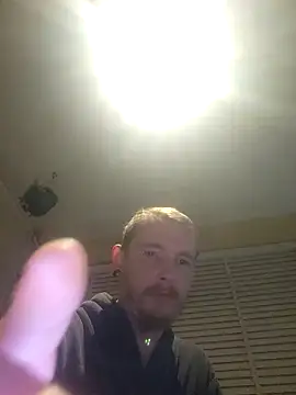 Snapshot of piercingpik chatting on 25, 2, 2026 piercingpik online show from 25, 2, 2026