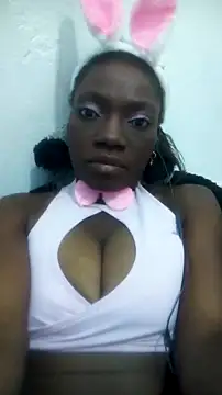 Aurora-Queen online show from 7, 11, 2025