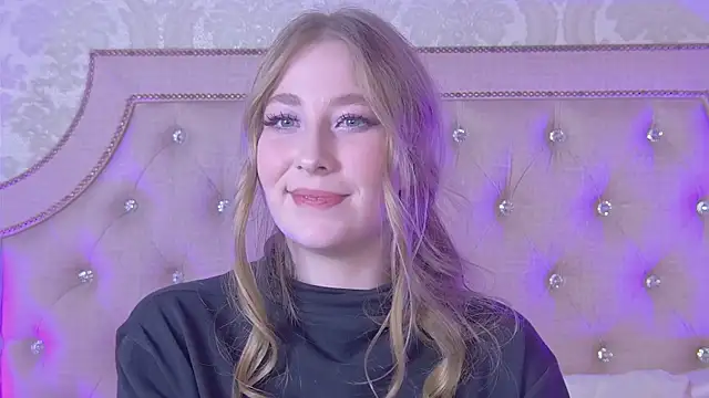 Snapshot of MiaEuphoria_ chatting on 30, 9, 2025 MiaEuphoria  online show from 30, 9, 2025