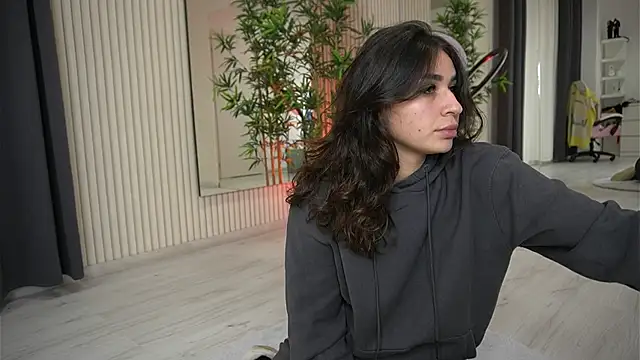 EmmaBlanco online show from 11, 10, 2025