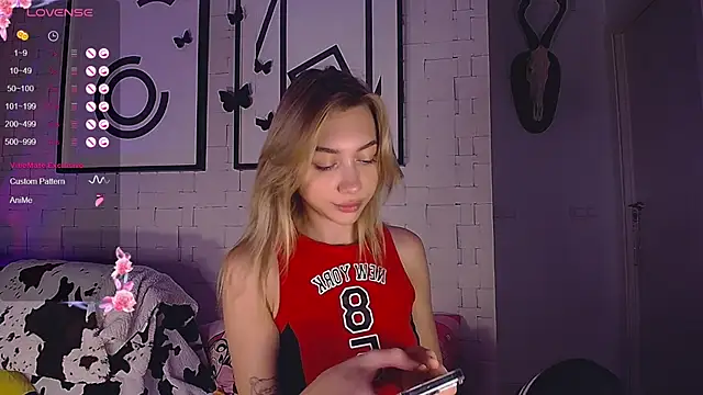 nikkichu online show from 11, 10, 2025