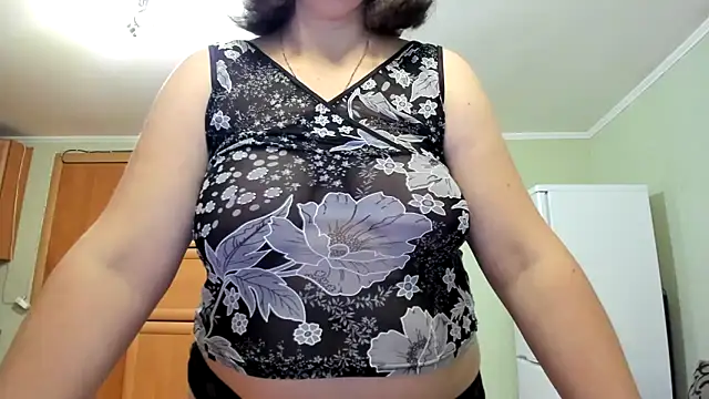 KATTYWARM  online show from 24, 2, 2026