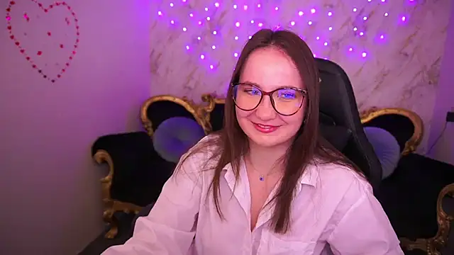 Snapshot of SofieBloom chatting on 3, 3, 2026 SofieBloom online show from 3, 3, 2026