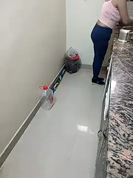 Pihu Chopra online show from 16, 12, 2025