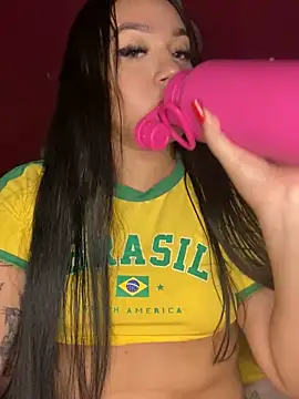 Snapshot of eurenatacardos chatting on 17, 10, 2025 eurenatacardos online show from 17, 10, 2025