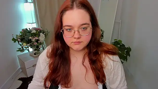 Neko Moor online show from 10, 9, 2025