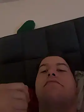 Snapshot of Lars2306 chatting on 28, 10, 2025 Lars2306 online show from 28, 10, 2025