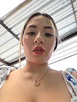Snapshot of Natasanz chatting on 9, 5, 2026 Natasanz online show from 9, 5, 2026