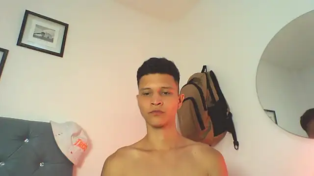 Twinkcock22 online show from 19, 9, 2025