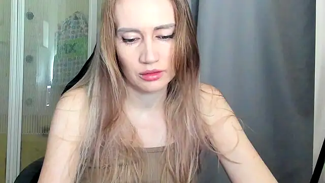 JessFoxxx online show from 11, 4, 2026