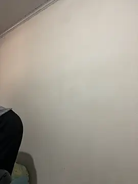 Tavinho067 online show from 4, 11, 2025