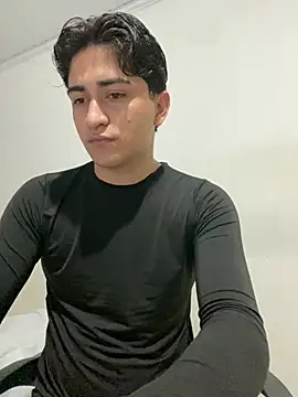 Tavinho067 online show from 24, 5, 2026