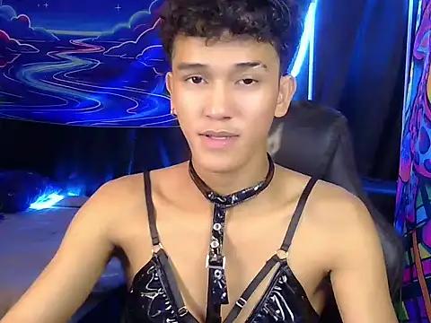 Snapshot of kenbigcockxx chatting on 18, 7, 2026 kenbigcockxx online show from 18, 7, 2026