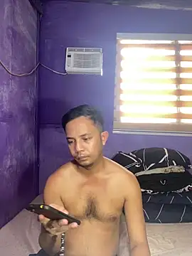 hotcumboi69 online show from 18, 2, 2026