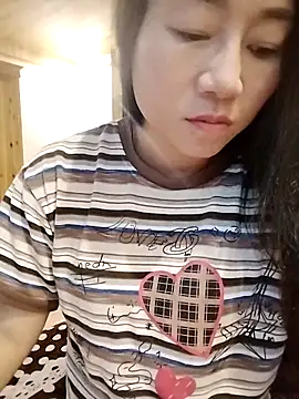 Snapshot of babychill09 chatting on 24, 9, 2025 babychill09 online show from 24, 9, 2025