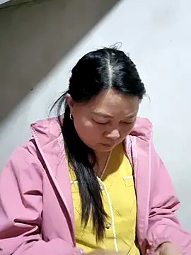 yoowwmr online show from 14, 11, 2025