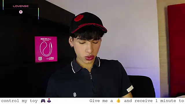 Ezra Storm online show from 28, 9, 2025