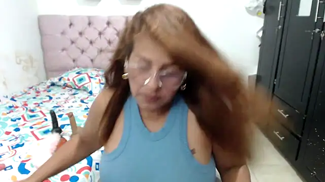 cristydirtyhot online show from 24, 9, 2025