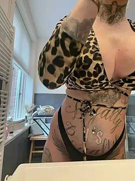 Snapshot of Jasmina-Joy chatting on 21, 2, 2026 Jasmina-Joy online show from 21, 2, 2026