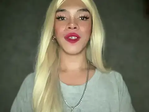 Misselliefayexxx online show from 10, 2, 2026