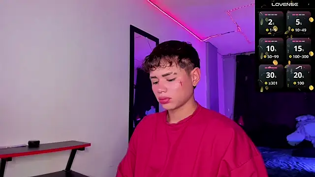 Snapshot of Jostin18 chatting on 15, 9, 2025 Jostin18 online show from 15, 9, 2025