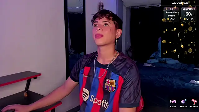 Snapshot of Jostin18 chatting on 24, 9, 2025 Jostin18 online show from 24, 9, 2025