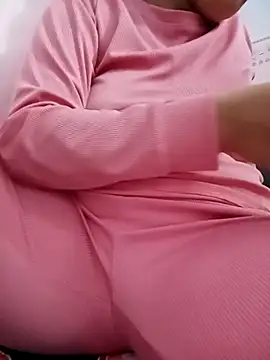 Snapshot of Yoo_j chatting on 17, 10, 2025 Yoo j online show from 17, 10, 2025