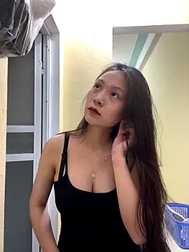 Snapshot of Aghenh chatting on 15, 10, 2025 Aghenh online show from 15, 10, 2025