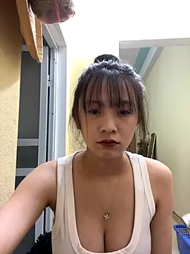 Snapshot of Aghenh chatting on 7, 11, 2025 Aghenh online show from 7, 11, 2025