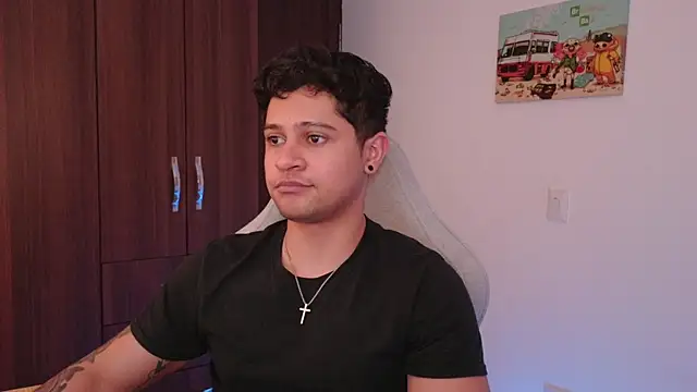 domsantiago  online show from 18, 9, 2025