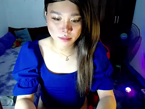 Snapshot of Urassiansweetcummer chatting on 13, 3, 2026 Urassiansweetcummer online show from 13, 3, 2026