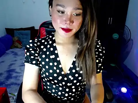 Snapshot of Urassiansweetcummer chatting on 30, 3, 2026 Urassiansweetcummer online show from 30, 3, 2026