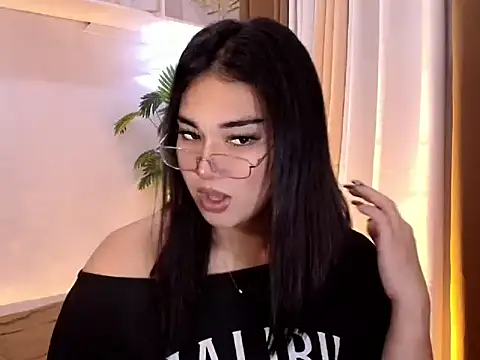 magnificent kitana online show from 10, 5, 2026