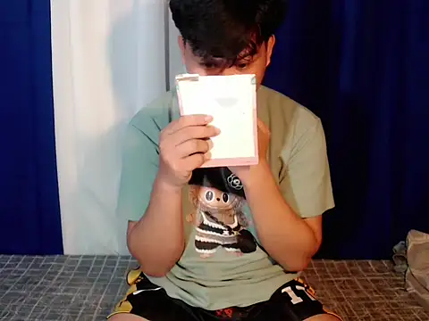 Reynelcock online show from 16, 11, 2025