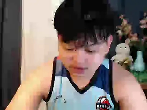 Snapshot of Reynelcock chatting on 1, 4, 2026 Reynelcock online show from 1, 4, 2026