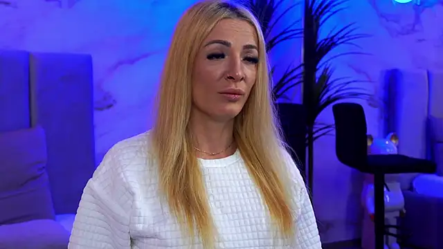 Izabellle02 online show from 2, 4, 2026