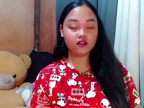  Lylia online show from 3, 12, 2025