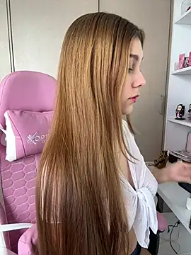 Nikii   online show from 24, 2, 2026