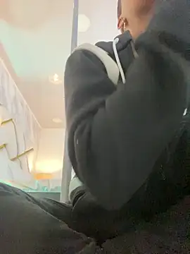 LorenBeiker- online show from 23, 2, 2026