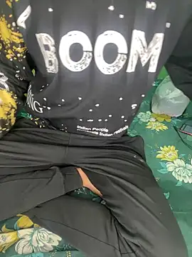 Snapshot of Sexyunzu_live chatting on 7, 2, 2026 Sexyunzu live online show from 7, 2, 2026