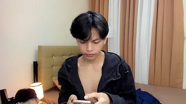 Snapshot of hotfreshdior chatting on 4, 10, 2025 hotfreshdior online show from 4, 10, 2025